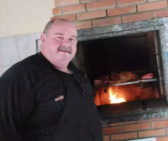 40 anos de histórias e carnes famosas