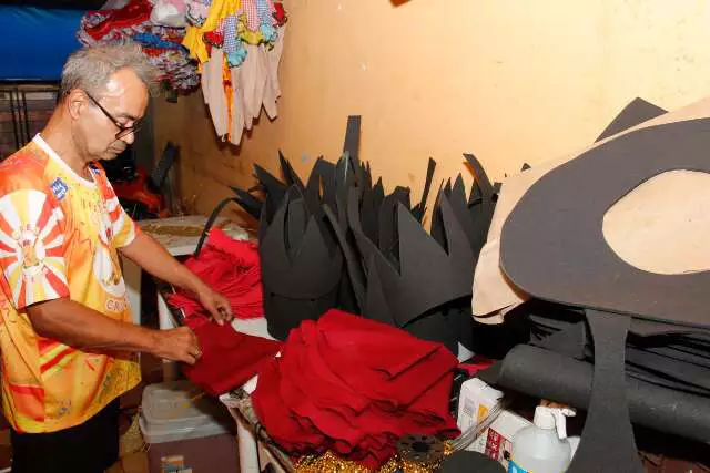 Cruzeiro leva contos de fadas clássicos ao Carnaval 2026