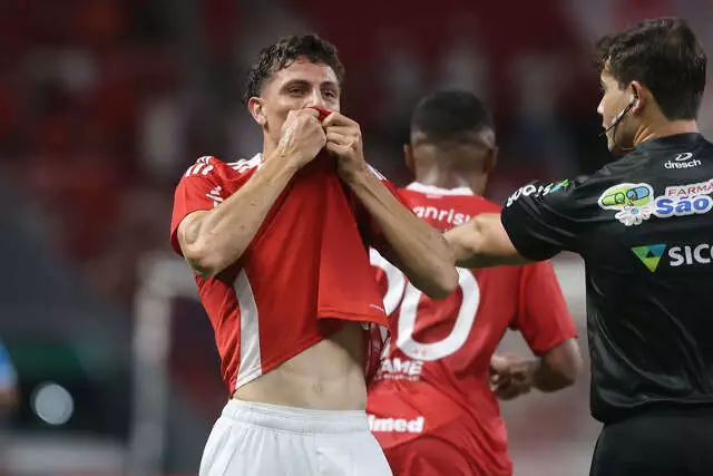 Inter vira sobre Novo Hamburgo e estreia com vitória no Gauchão nesse domingo