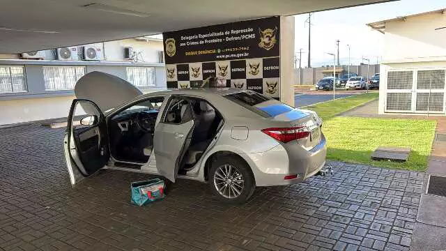 Mulher é presa com munições de fuzil e drogas em Ponta Porã nesse sábado