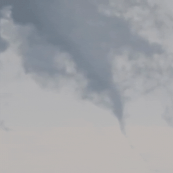 Nuvem funil é registrada antes de tempestade em Campo Grande