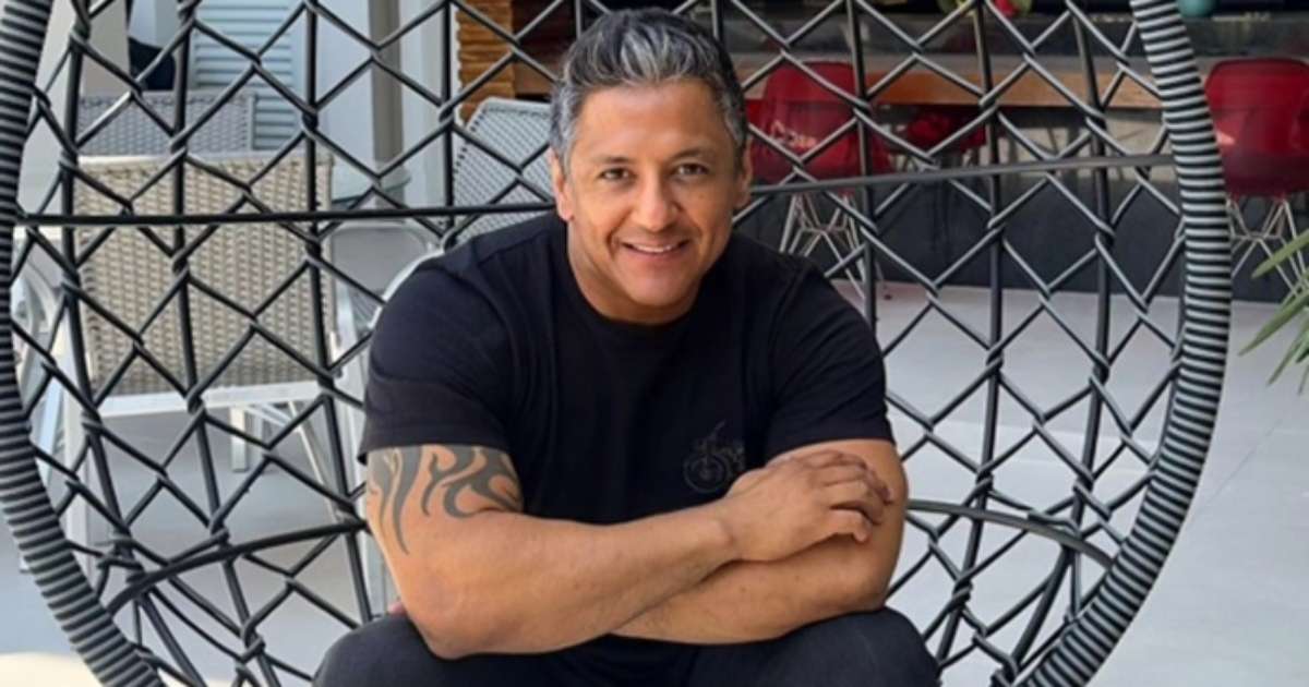 Eduardo Sacchiero se destacou pelo talento em deixar os artistas mais bonitos na TV Foto: Reprodu...